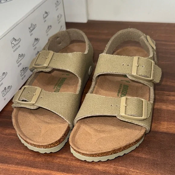 Birkenstock Kids Milano Kids Vegan Sandals Faded Khaki Buckle Straps Sz 1-1.5 - Picture 5 of 12